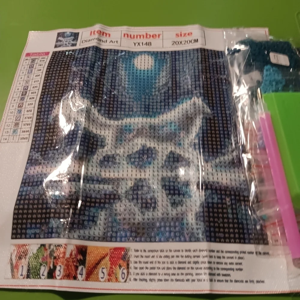 Diamond Art Kit with Blue and White Wolf 20x20
